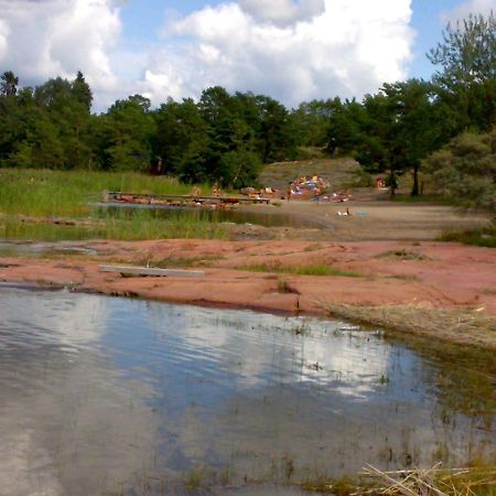 Villa Soederoe Stugby Finstrom Esterno foto